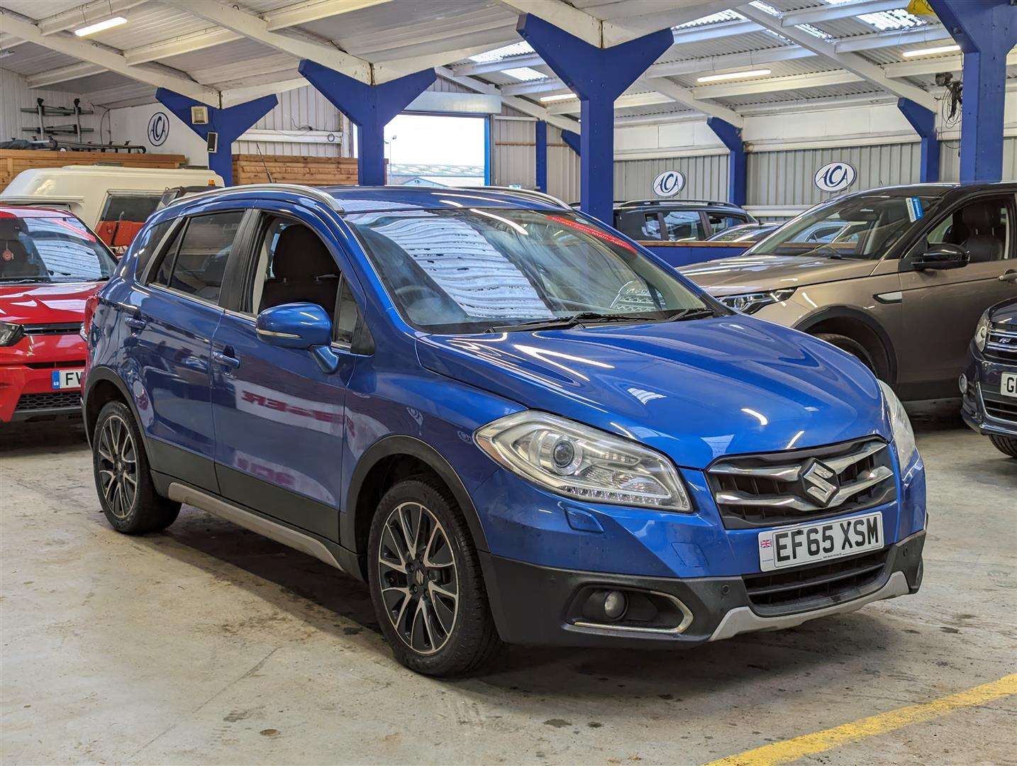 <p>2015 SUZUKI SX4 S-CROSS SZ-T CVT</p>