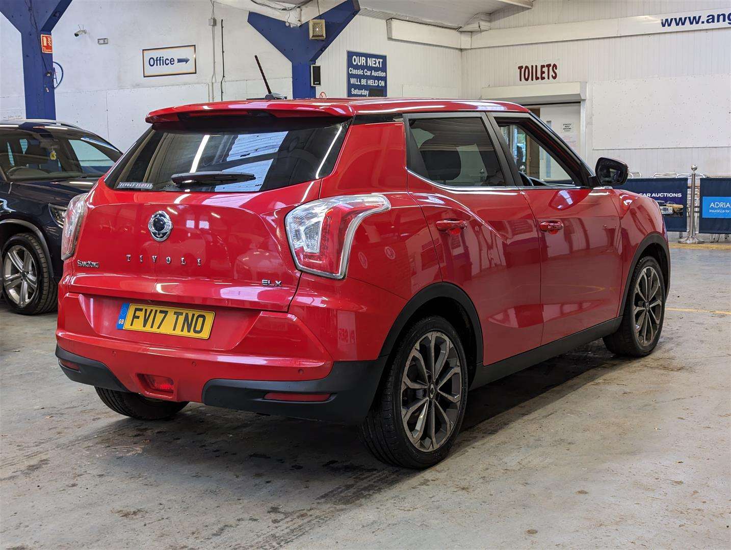 <p>2017 SSANGYONG TIVOLI ELX</p>