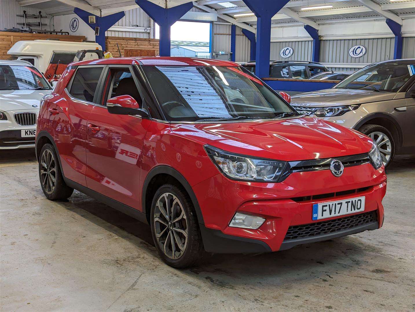 <p>2017 SSANGYONG TIVOLI ELX</p>