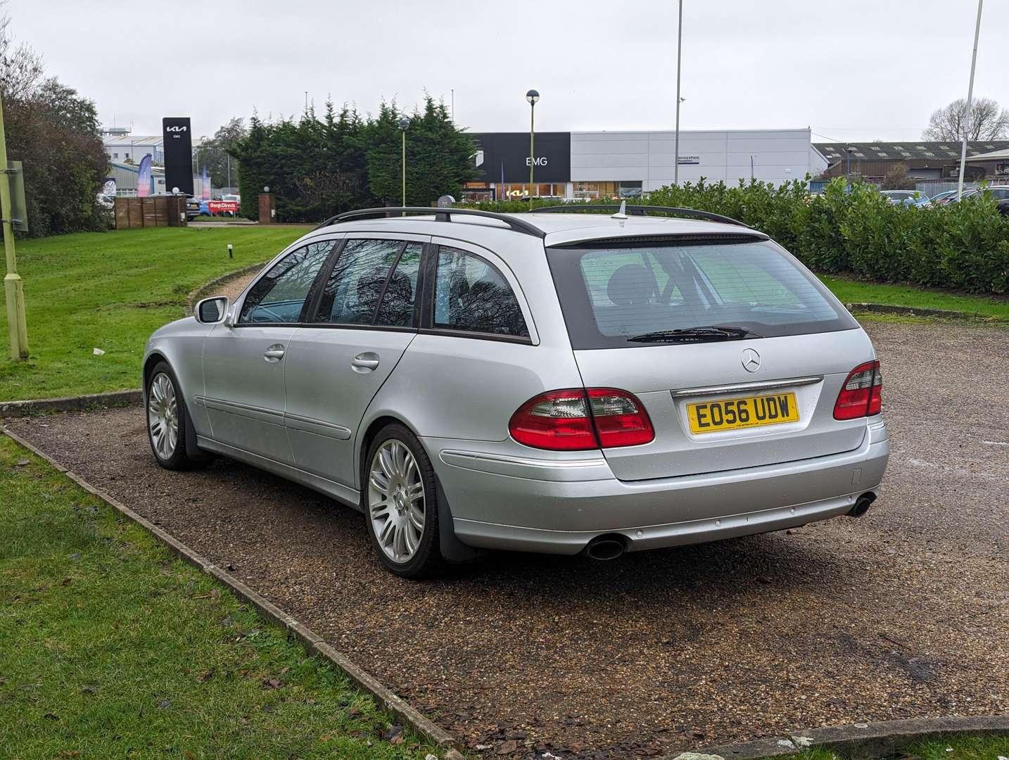 <p>2006 MERCEDES E320 CDI SPORT EST AUTO&nbsp;</p>