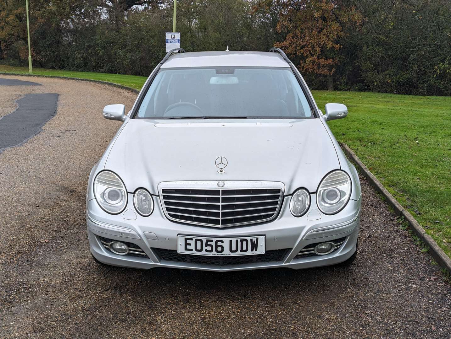 <p>2006 MERCEDES E320 CDI SPORT EST AUTO&nbsp;</p>