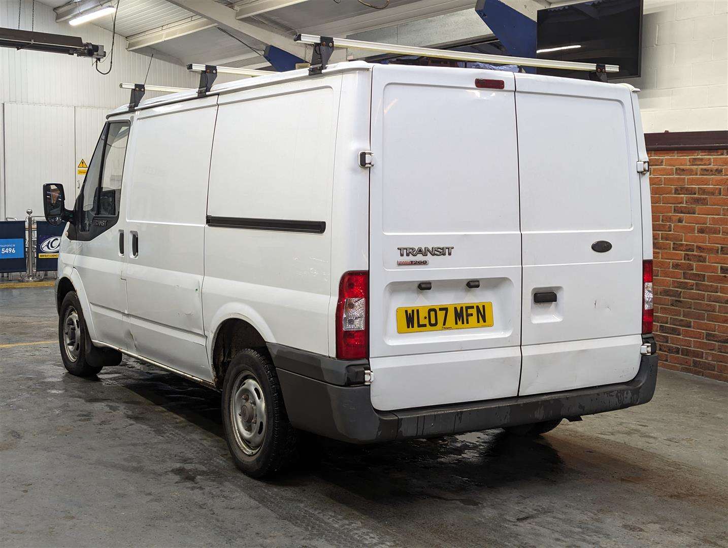 <p>2007 FORD TRANSIT 85 T260S FWD</p>