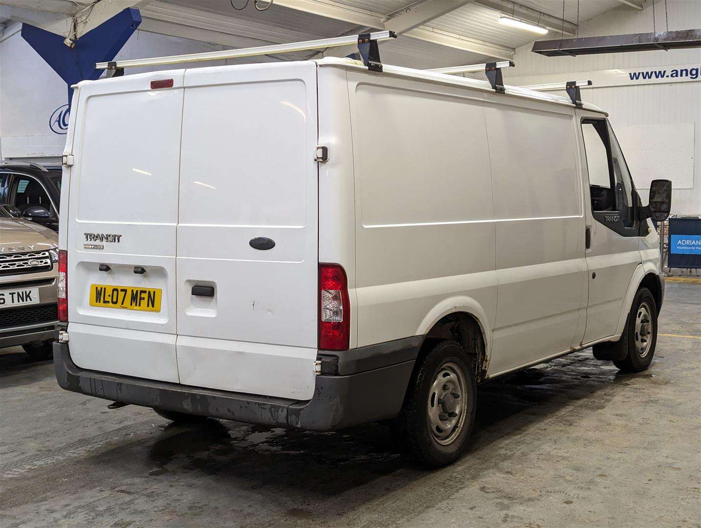 <p>2007 FORD TRANSIT 85 T260S FWD</p>