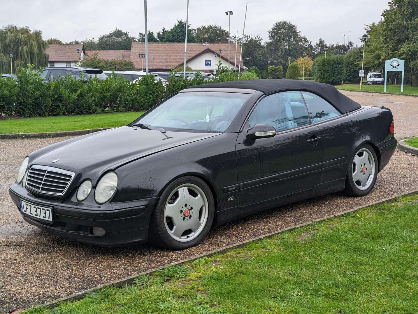 <p>2000 MERCEDES CLK430 AVANTGARDE AUTO&nbsp;</p>