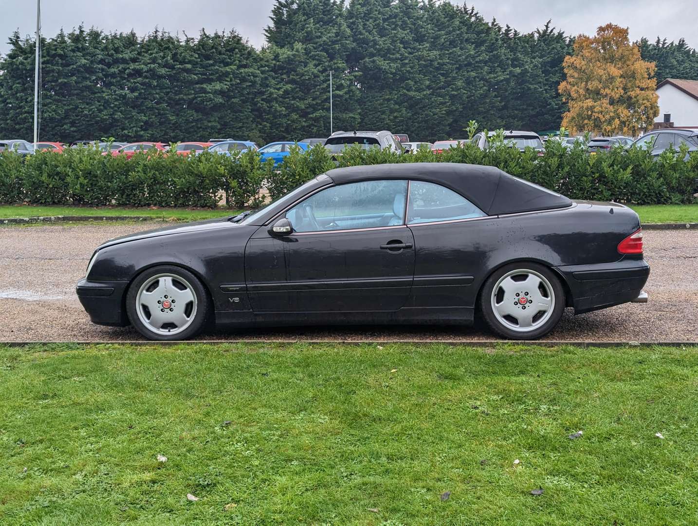 <p>2000 MERCEDES CLK430 AVANTGARDE AUTO&nbsp;</p>