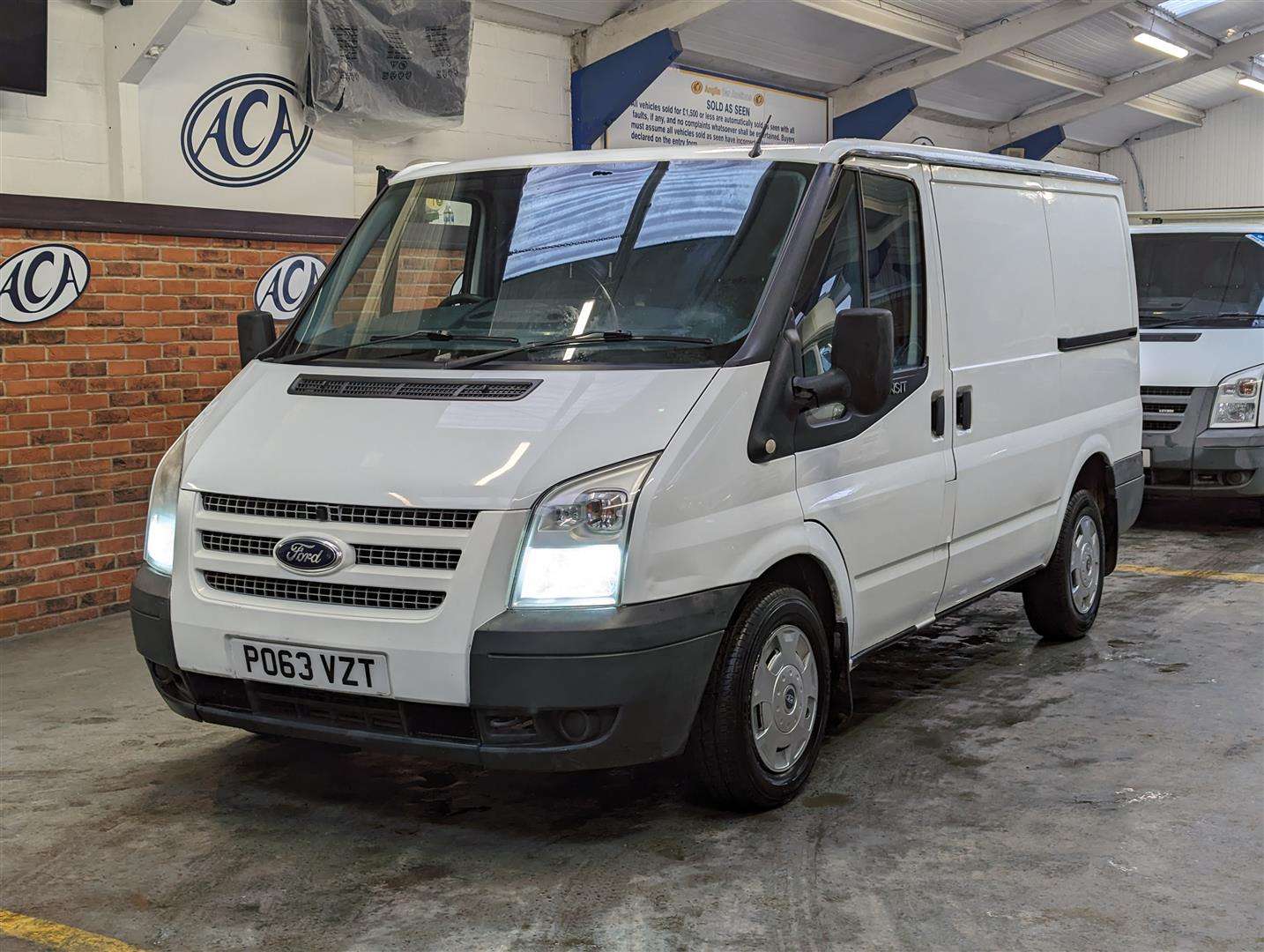 <p>2013 FORD TRANSIT 100 T280 FWD</p>