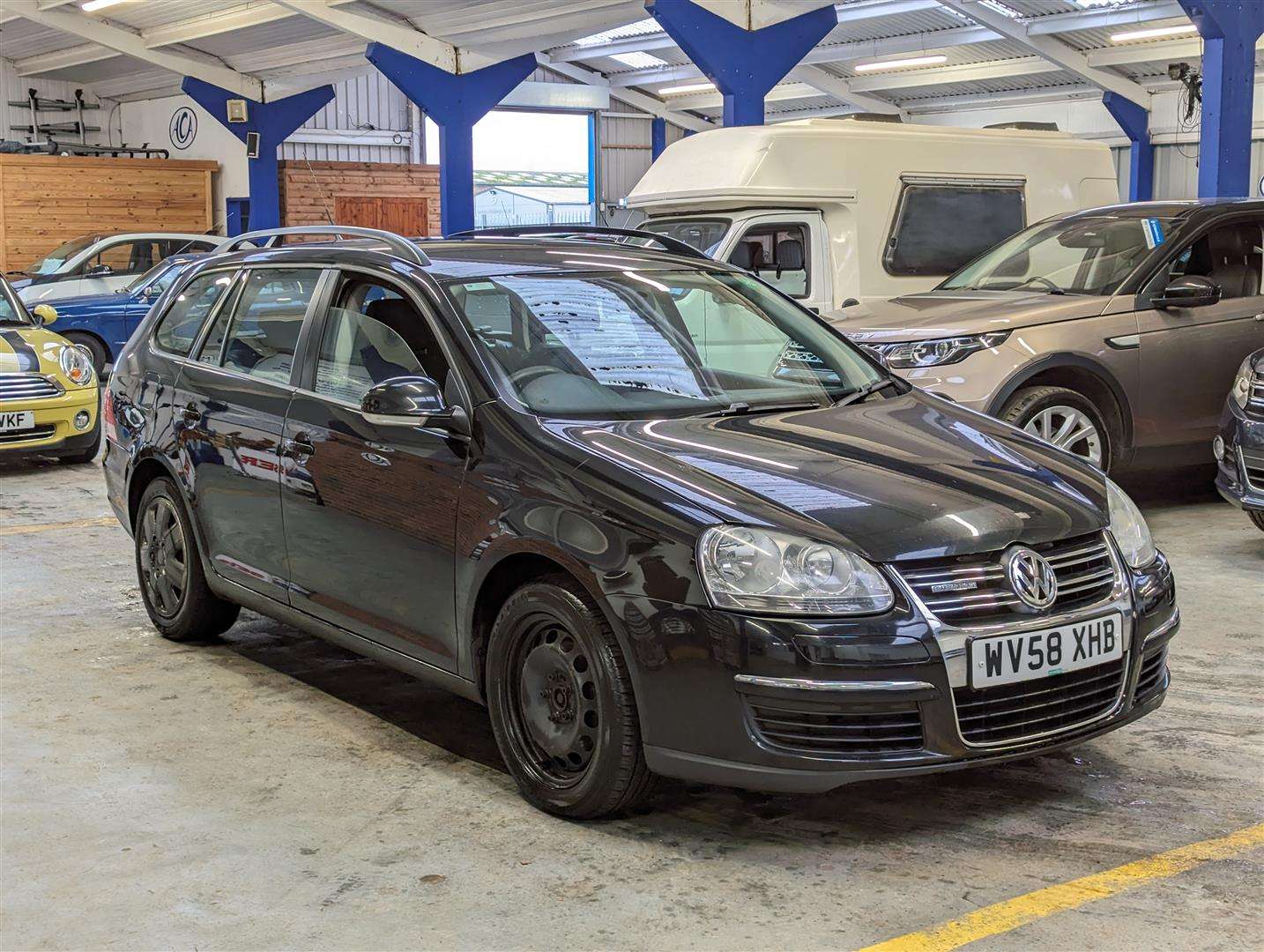 <p>2008 VOLKSWAGEN GOLF BLUEMOTION TDI</p>