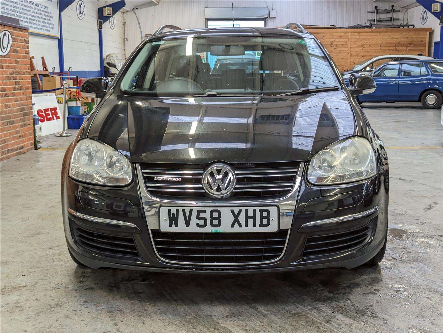 <p>2008 VOLKSWAGEN GOLF BLUEMOTION TDI</p>