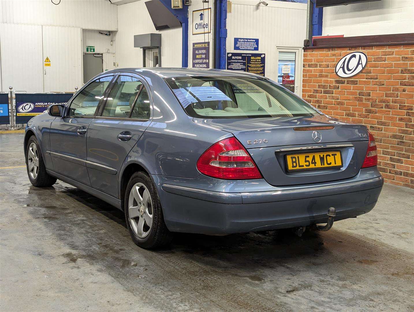 <p>2005 MERCEDES E270 CDI ELEGANCE</p>