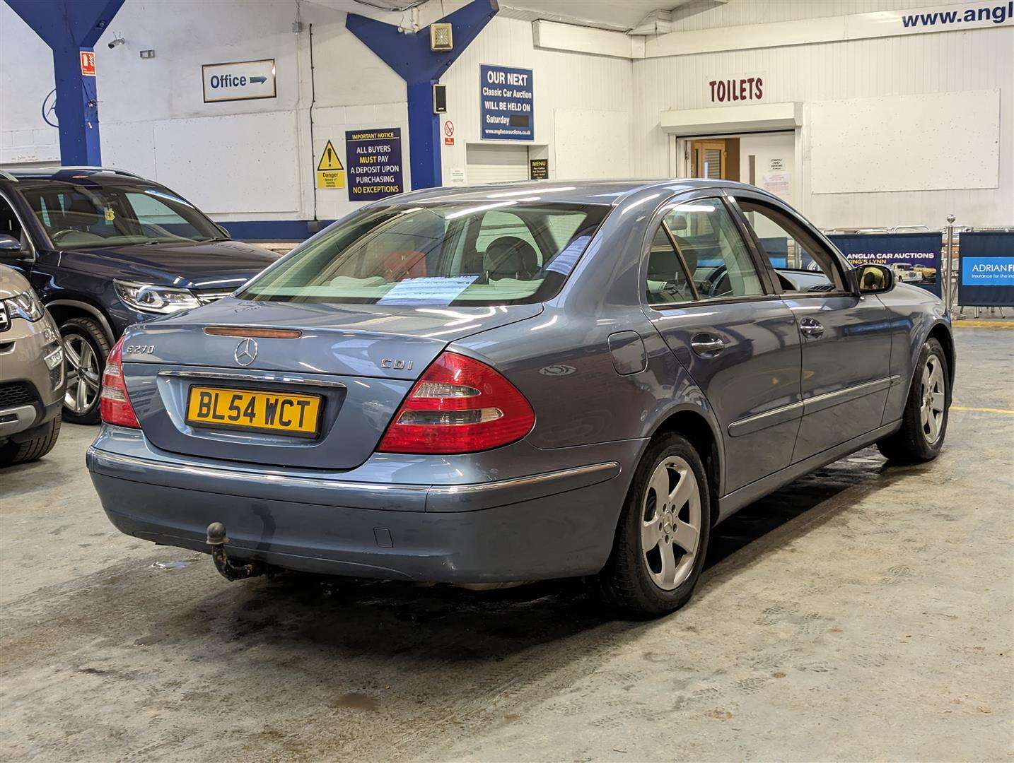 <p>2005 MERCEDES E270 CDI ELEGANCE</p>