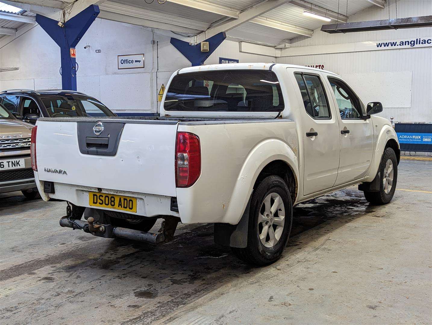 <p>2008 NISSAN NAVARA TREK D/C DCI</p>