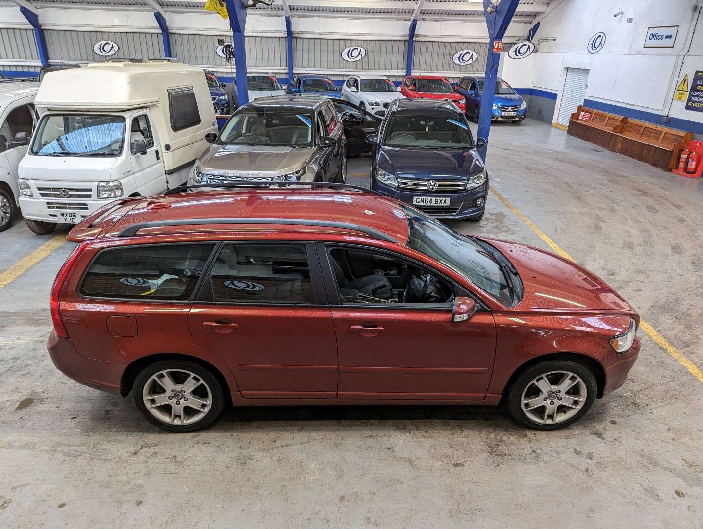 <p>2008 VOLVO V50 SE D</p>