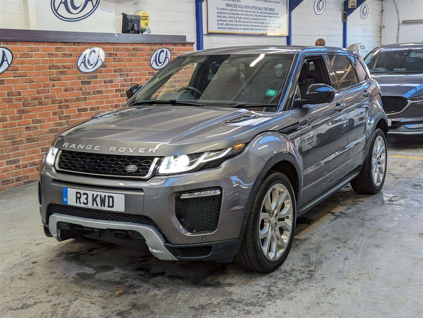 <p>2017 LAND ROVER RANGE ROVER EVOQUE HSE DYN LUX</p>