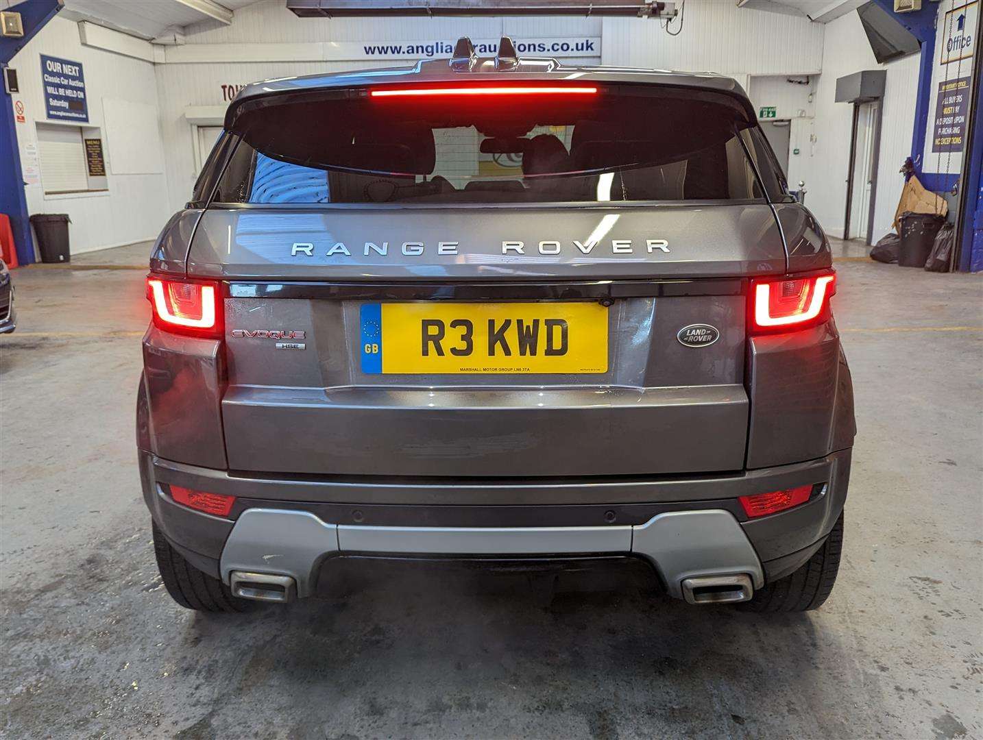 <p>2017 LAND ROVER RANGE ROVER EVOQUE HSE DYN LUX</p>