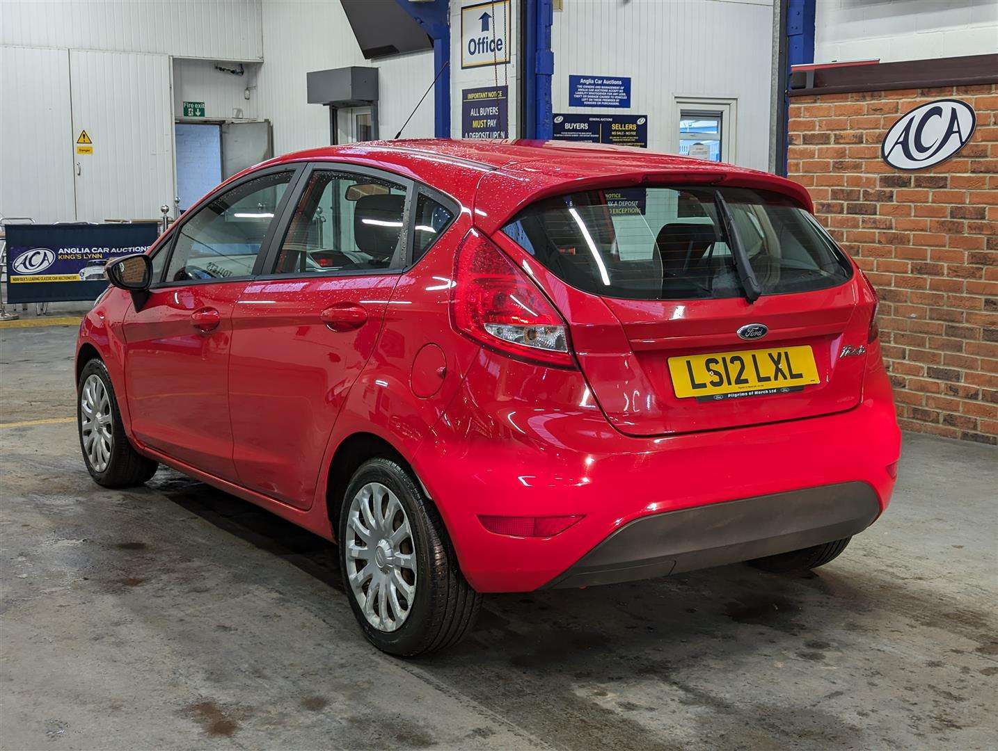 <p>2012 FORD FIESTA EDGE</p>