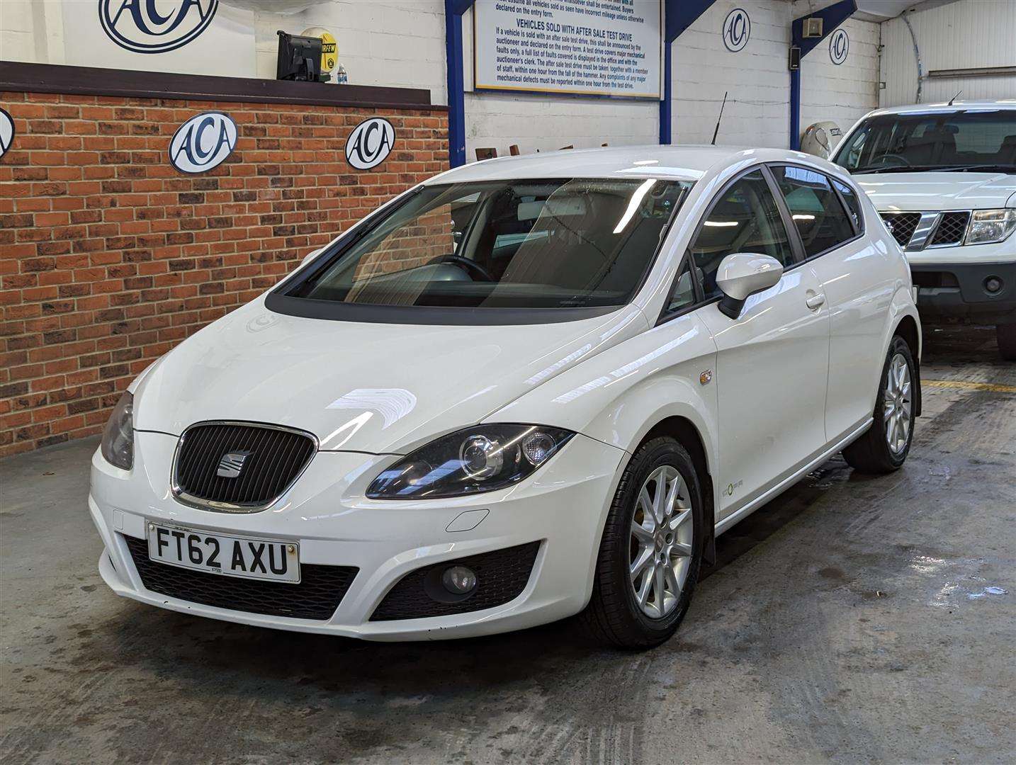 <p>2012 SEAT LEON SE COPA CR TDI</p>