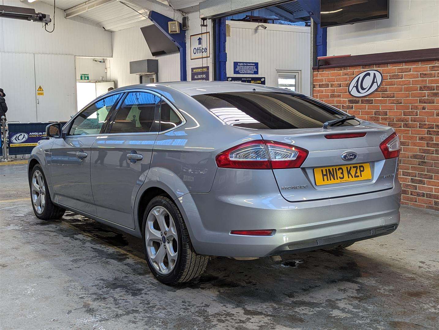 <p>2013 FORD MONDEO TITANIUM TDCI 140A</p>