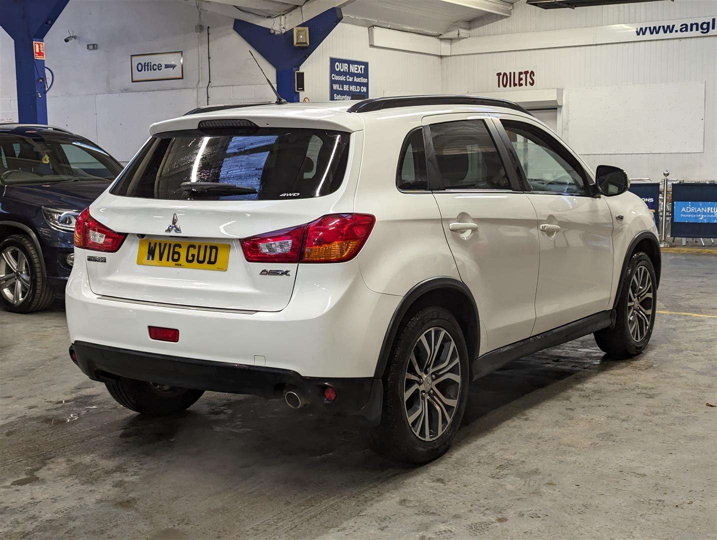 <p>2016 MITSUBISHI ASX ZC-H DI-D 4X4 AUTO</p>