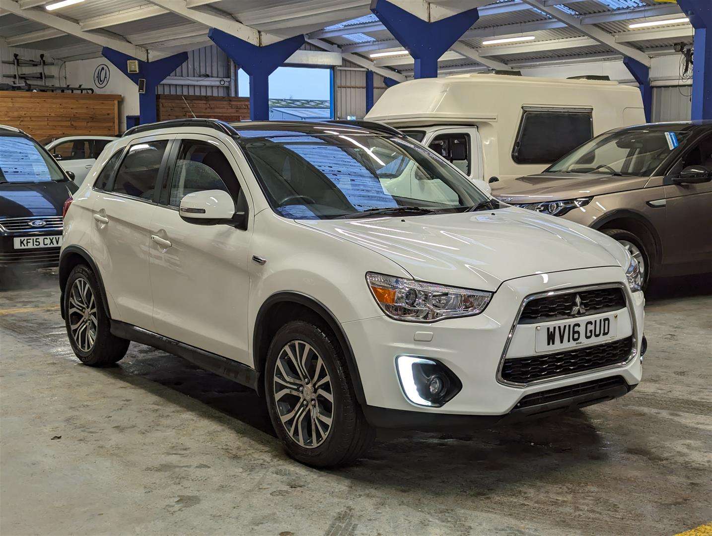 <p>2016 MITSUBISHI ASX ZC-H DI-D 4X4 AUTO</p>