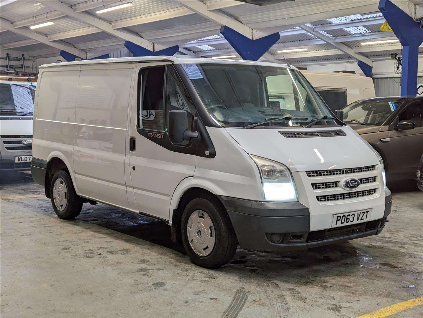 <p>2013 FORD TRANSIT 100 T280 FWD</p>