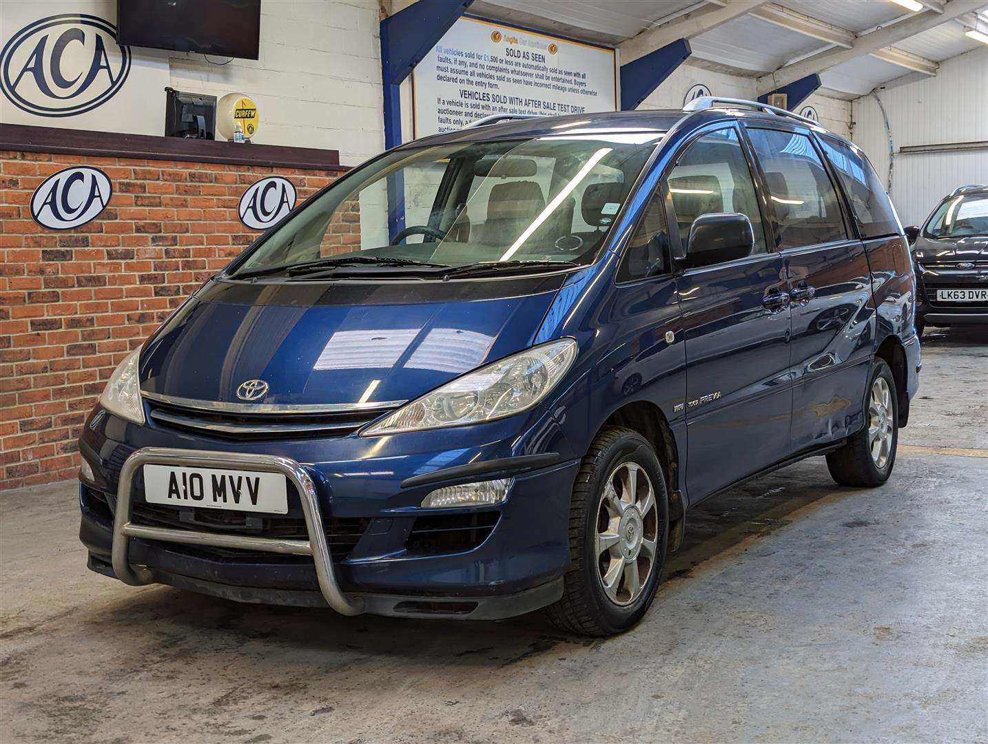 <p>2004 TOYOTA PREVIA T2 VVTI</p>