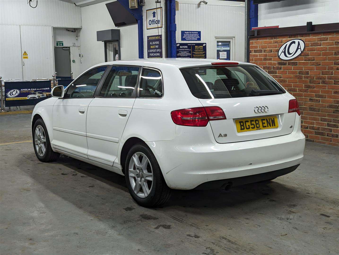 <p>2009 AUDI A3 SE 101 MPI S-A</p>