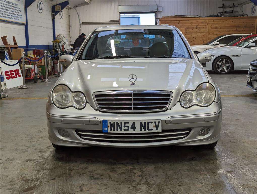 <p>2004 MERCEDES C200 CDI AVANTGARDE SE AUTO</p>