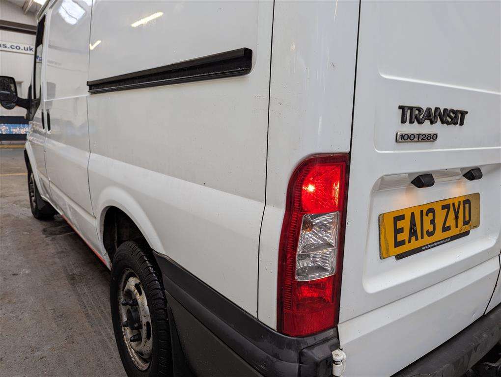 <p>2013 FORD TRANSIT 100 T280 FWD</p>