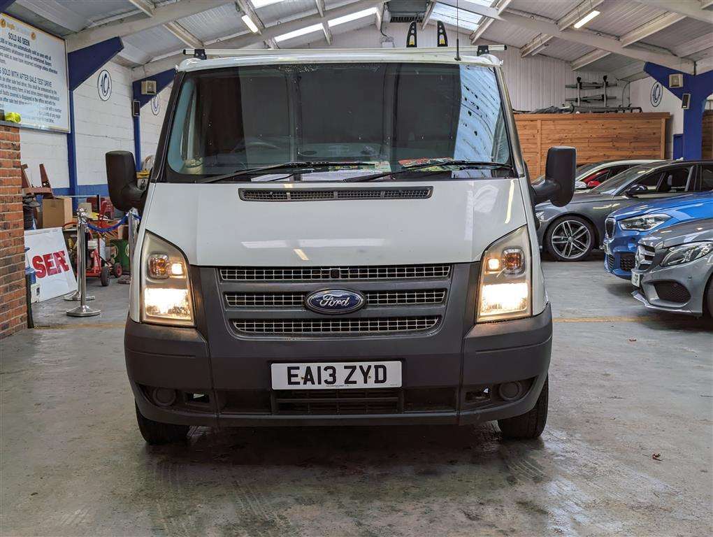 <p>2013 FORD TRANSIT 100 T280 FWD</p>