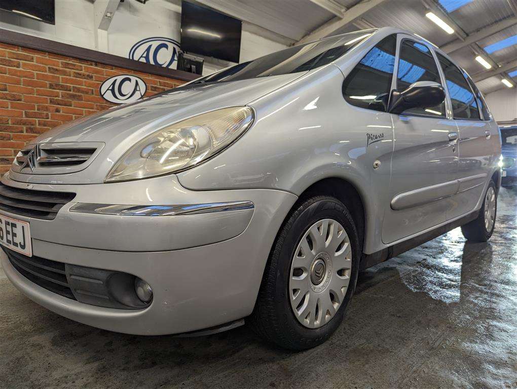 <p>2006 CITROEN XSARA PICASSO DESIRE 16V</p>