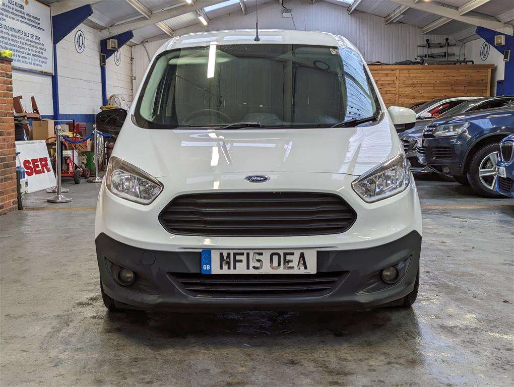 <p>2015 FORD TRANSIT COURIER TREND TDC</p>
