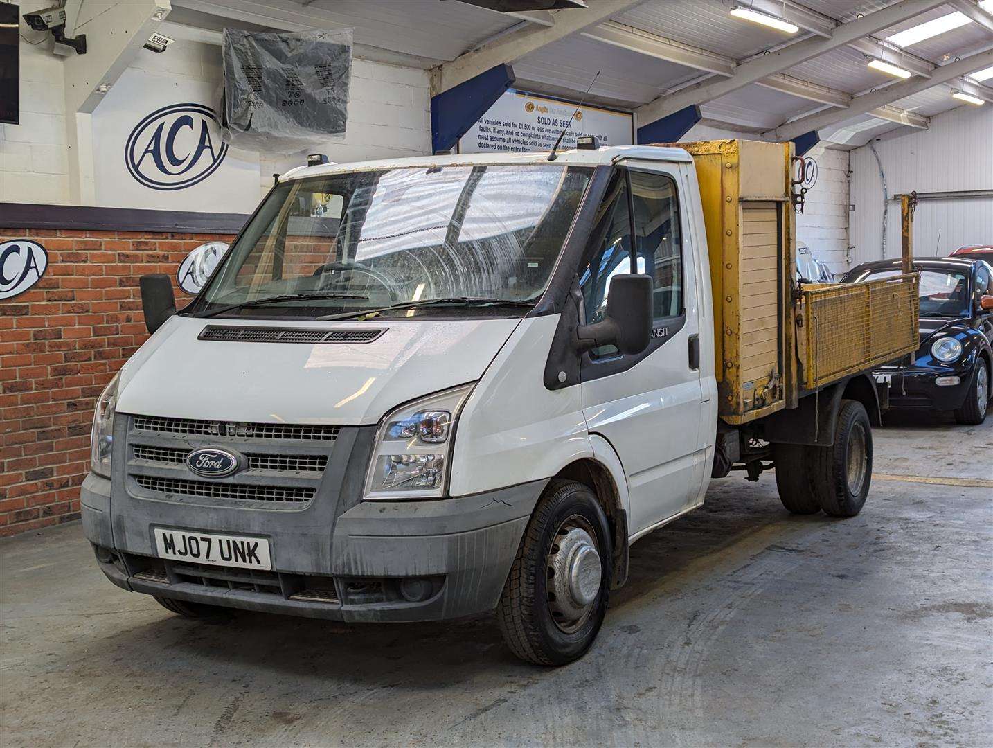 2007 FORD TRANSIT 100 T350M RWD TIPPER Wednesday 20th December 6pm