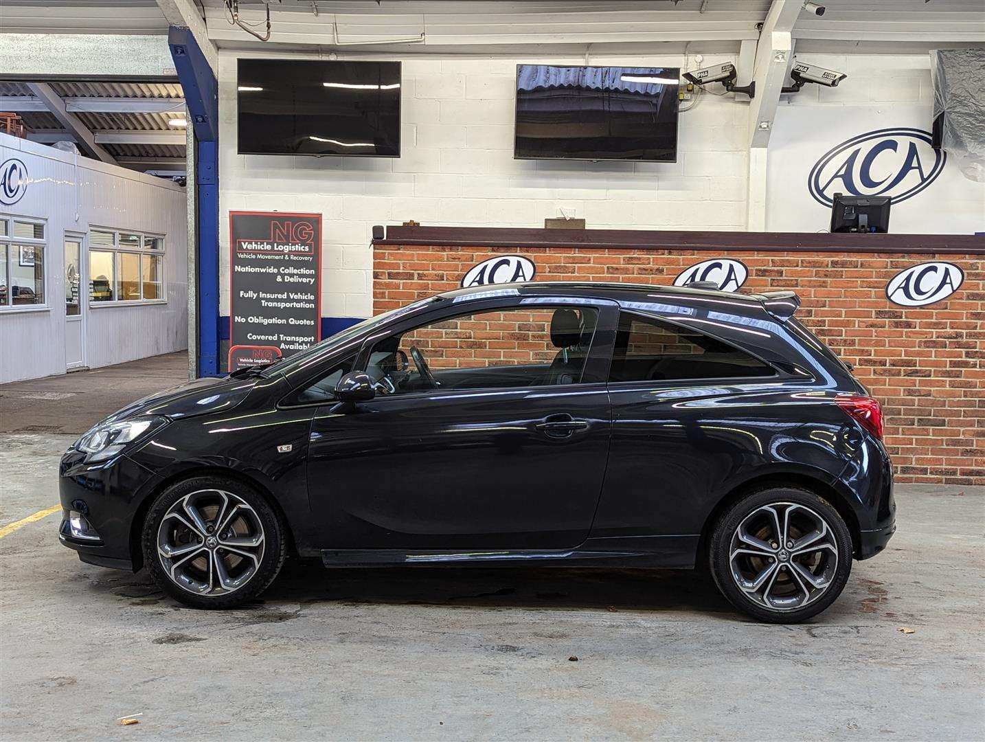 <p>2016 VAUXHALL CORSA BLACK EDITION S/S</p>