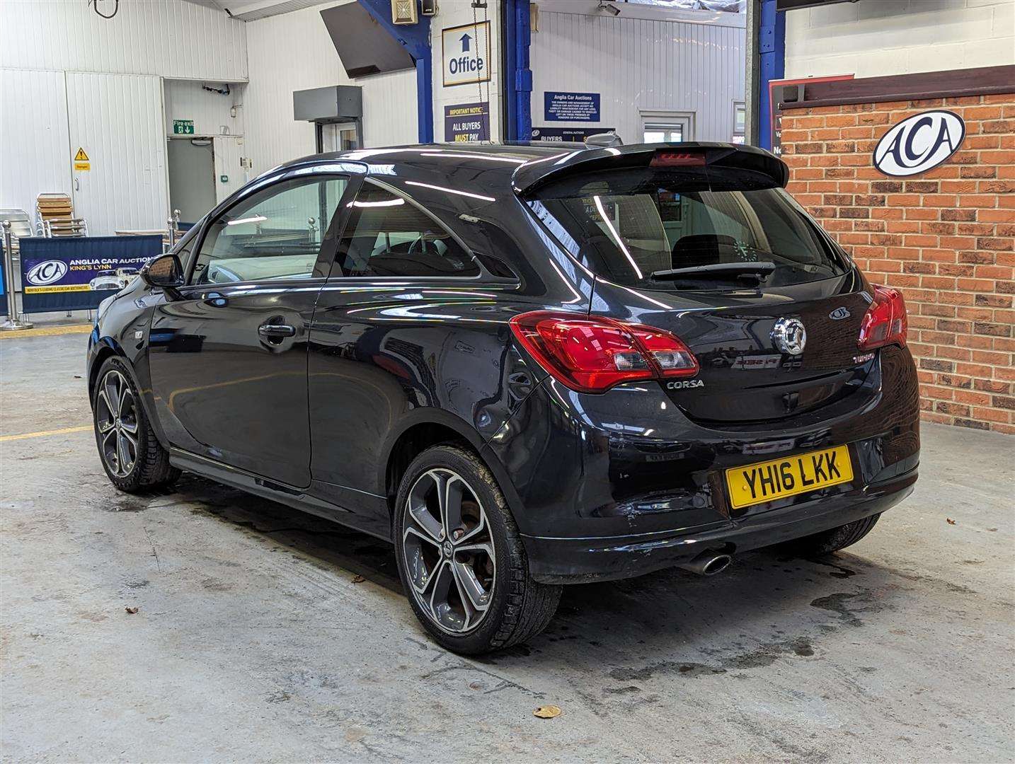 <p>2016 VAUXHALL CORSA BLACK EDITION S/S</p>