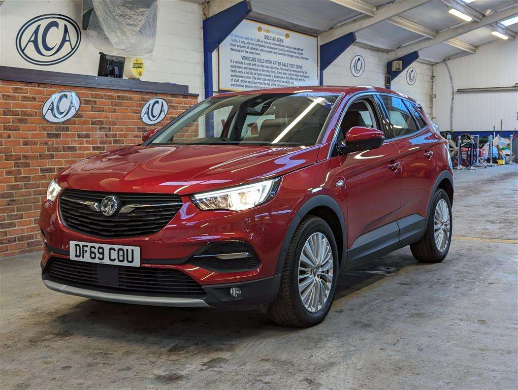 <p>2019 VAUXHALL GRANDLAND X BUSINESS ED N</p>