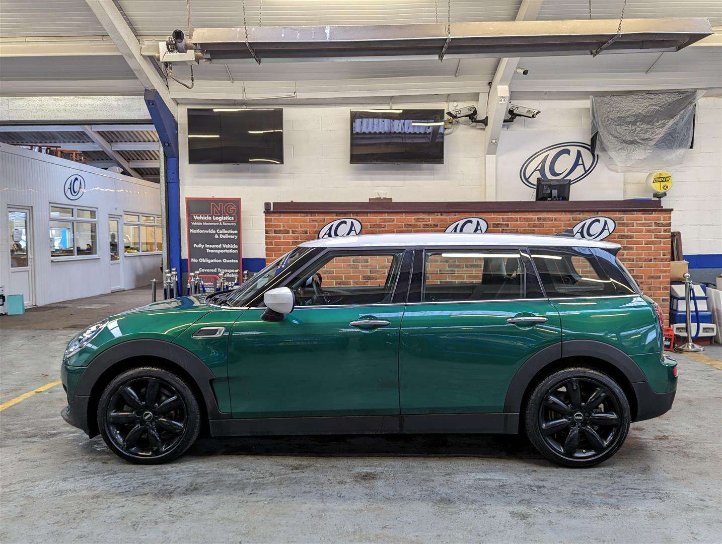 <p>2020 MINI CLUBMAN COOPER EXCLUSIVE</p>