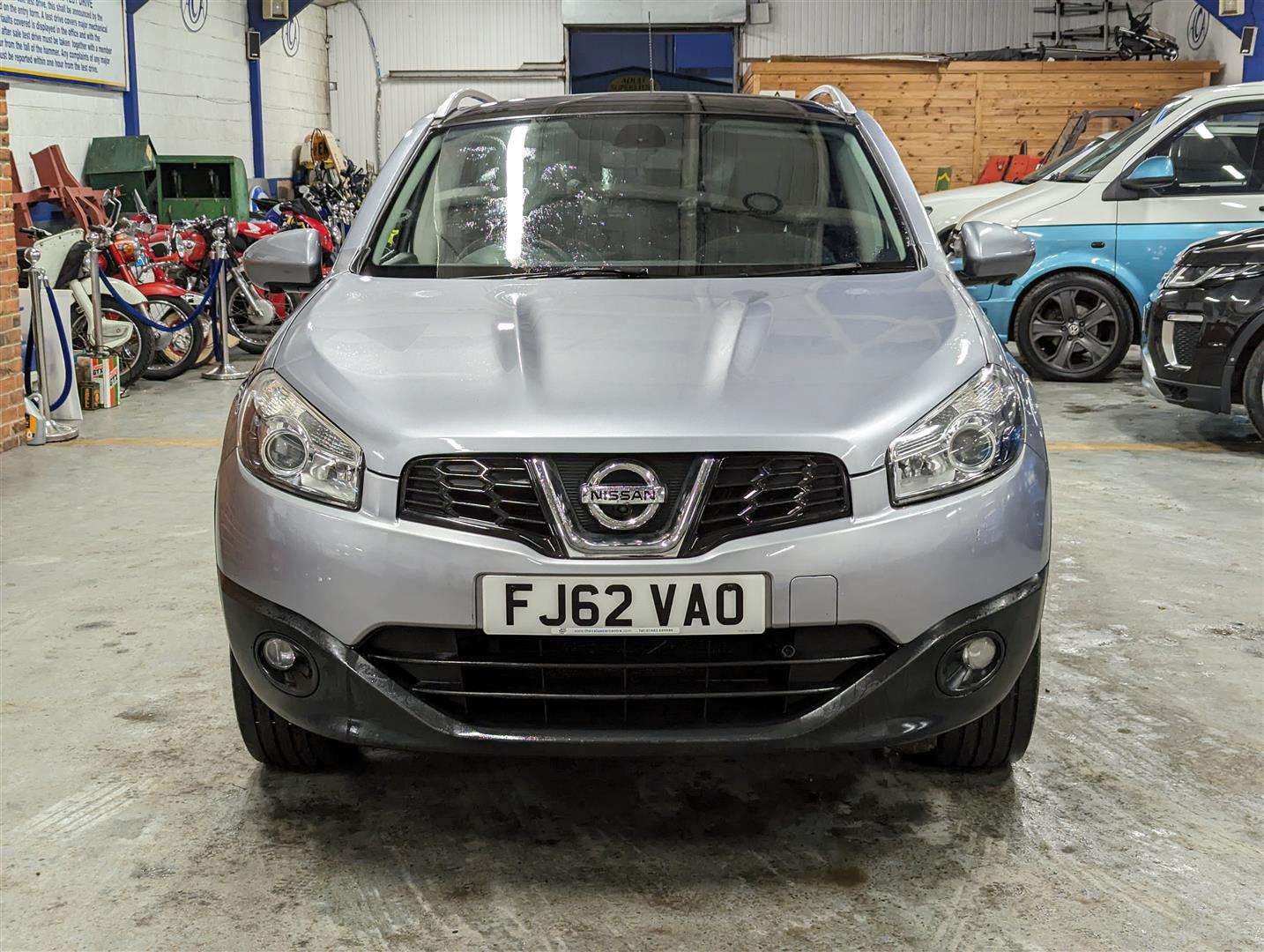 <p>2013 NISSAN QASHQAI N-TEC +</p>