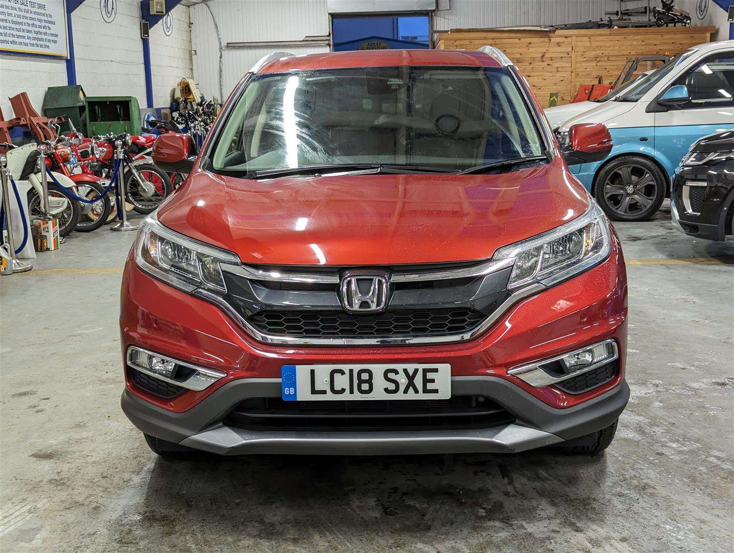 <p>2018 HONDA CR-V SE + NAVI I-VTEC AUTO</p>