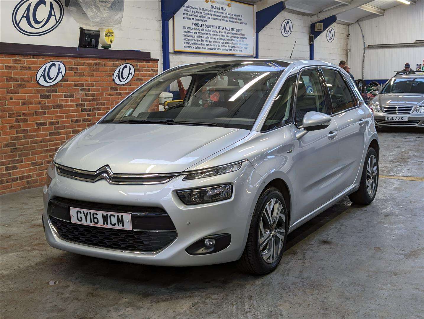 <p>2016 CITROEN C4 PICASSO EXCLUSIVE BLUE</p>