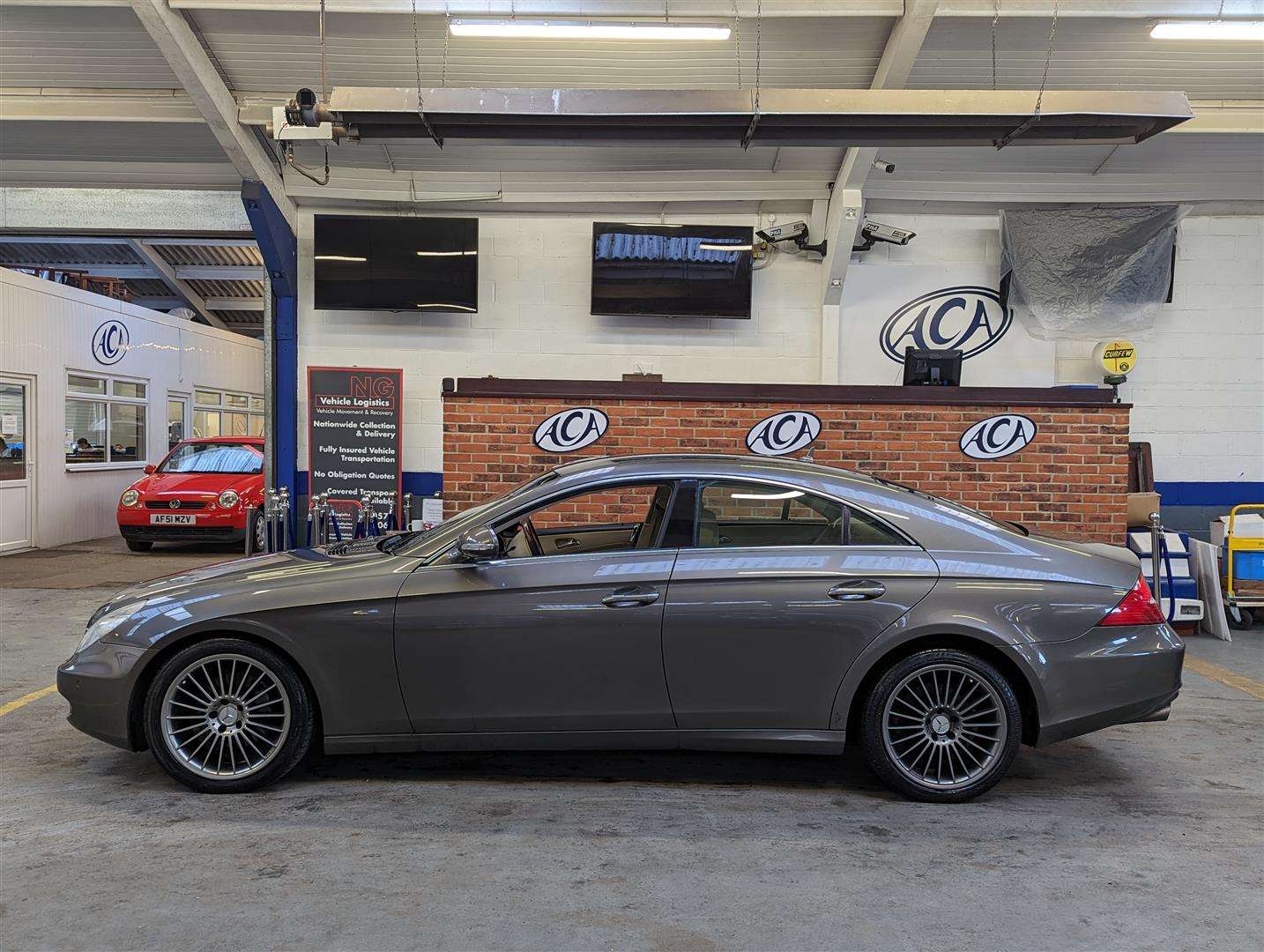 <p>2007 MERCEDES CLS 320 CDI AUTO</p>