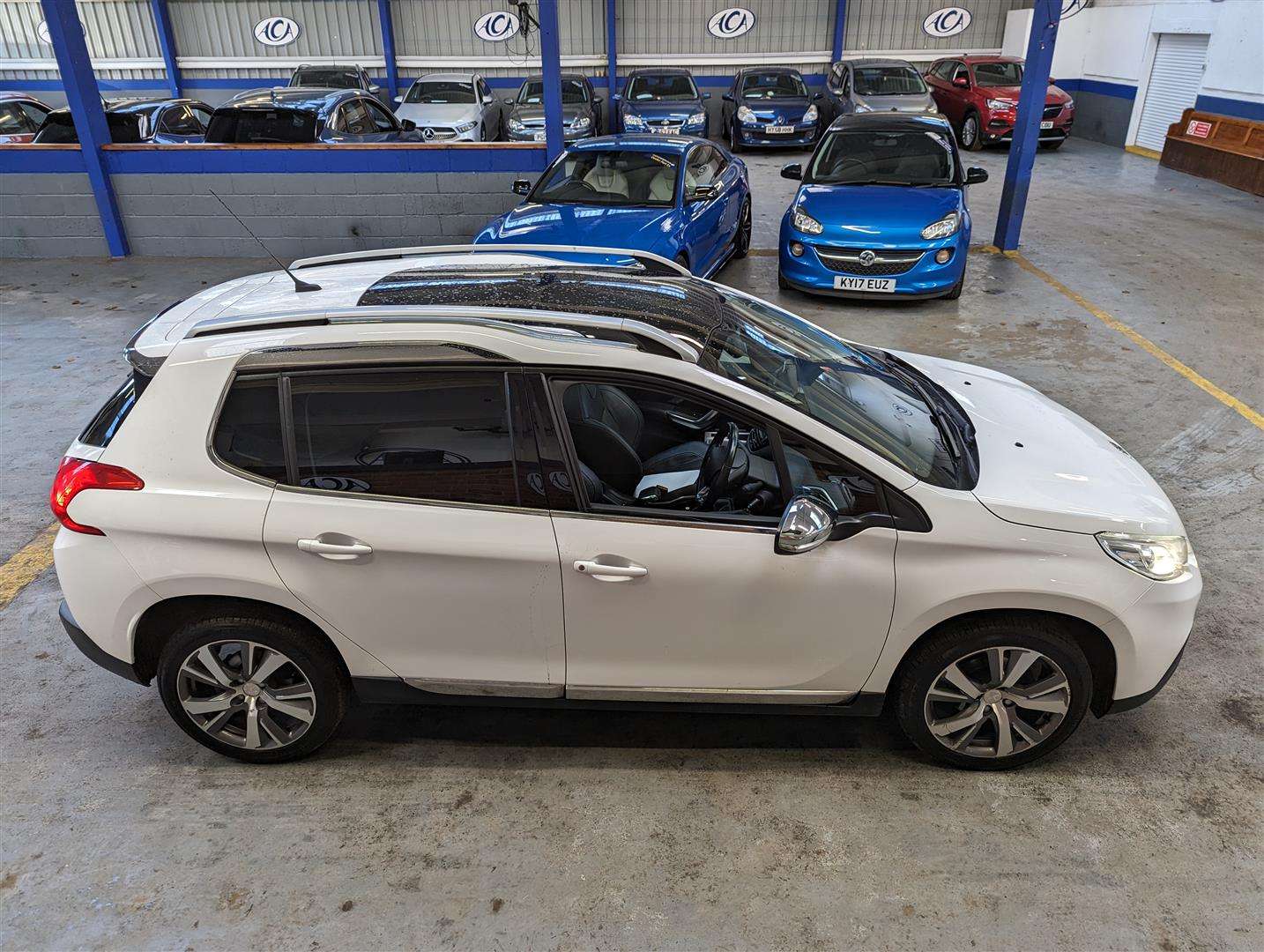 <p>2015 PEUGEOT 2008 FELINE MISTRAL BLU H</p>