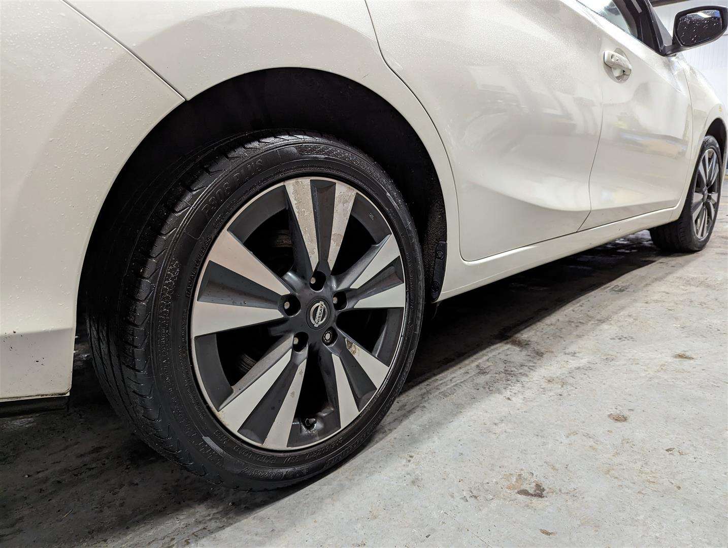 <p>2015 NISSAN PULSAR N-TEC DIG-T</p>