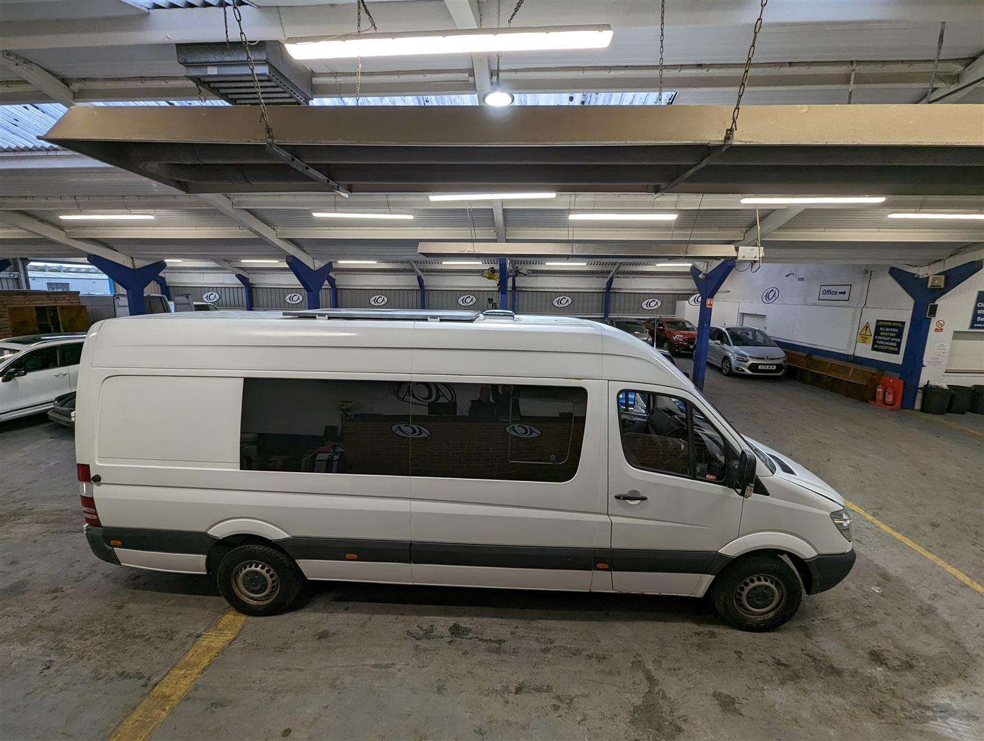 <p>2011 MERCEDES-BENZ SPRINTER 313 CDI</p>