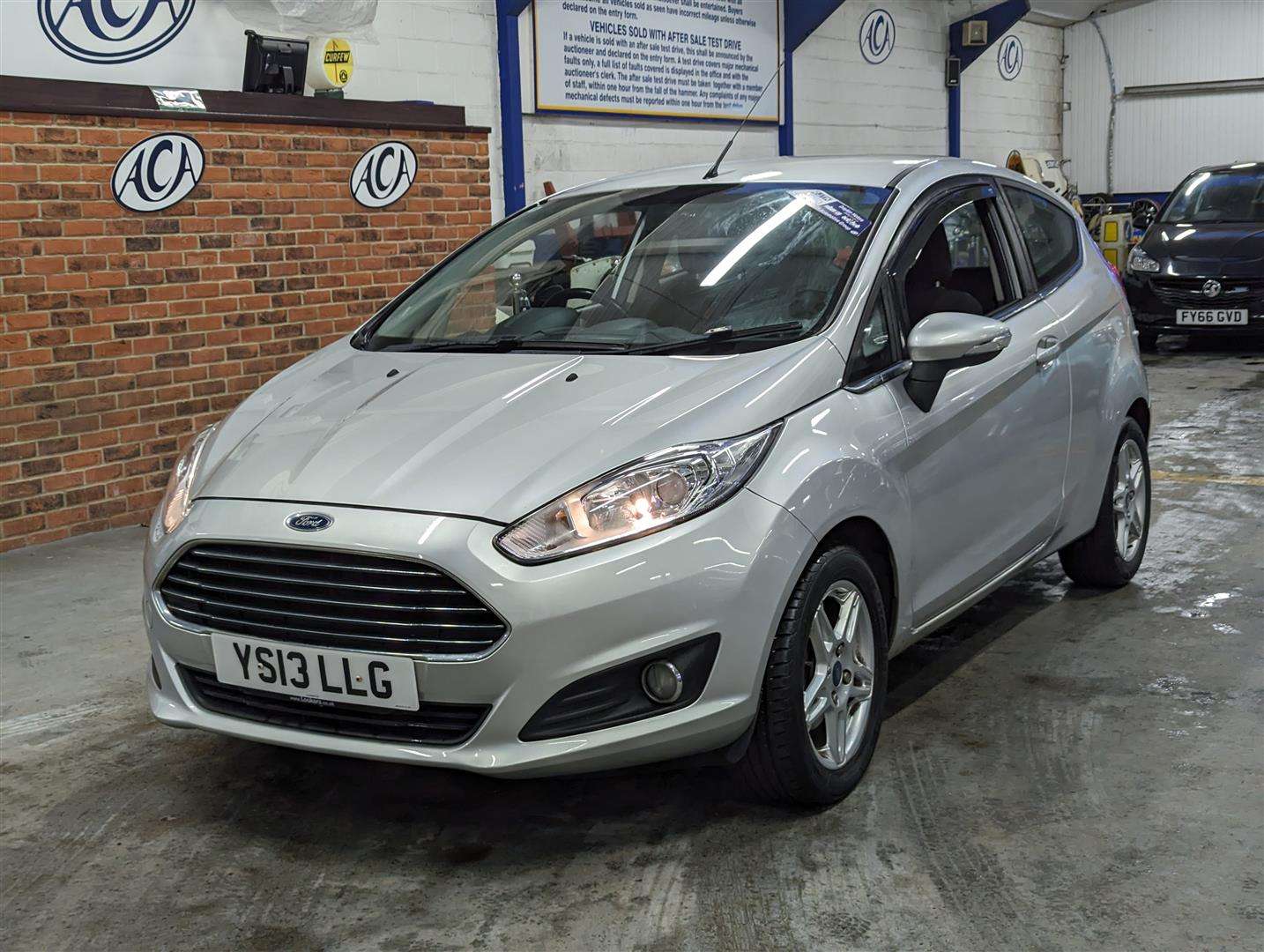 <p>2013 FORD FIESTA ZETEC</p>