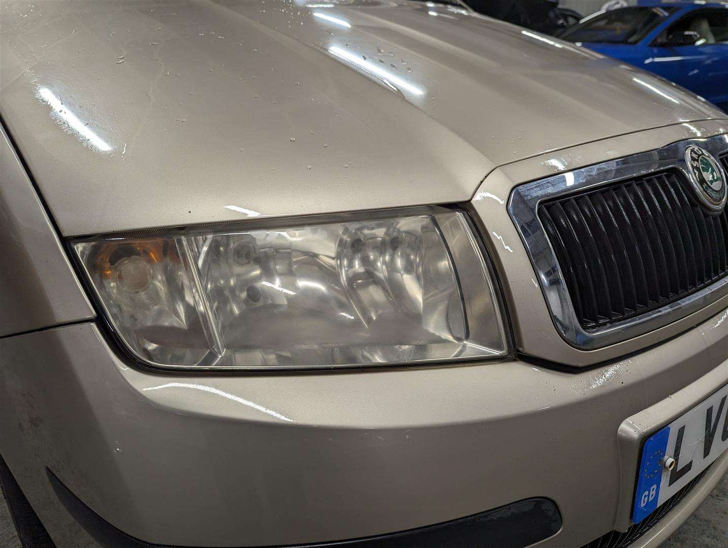 <p>2005 SKODA FABIA AMBIENTE 12V HTP</p>