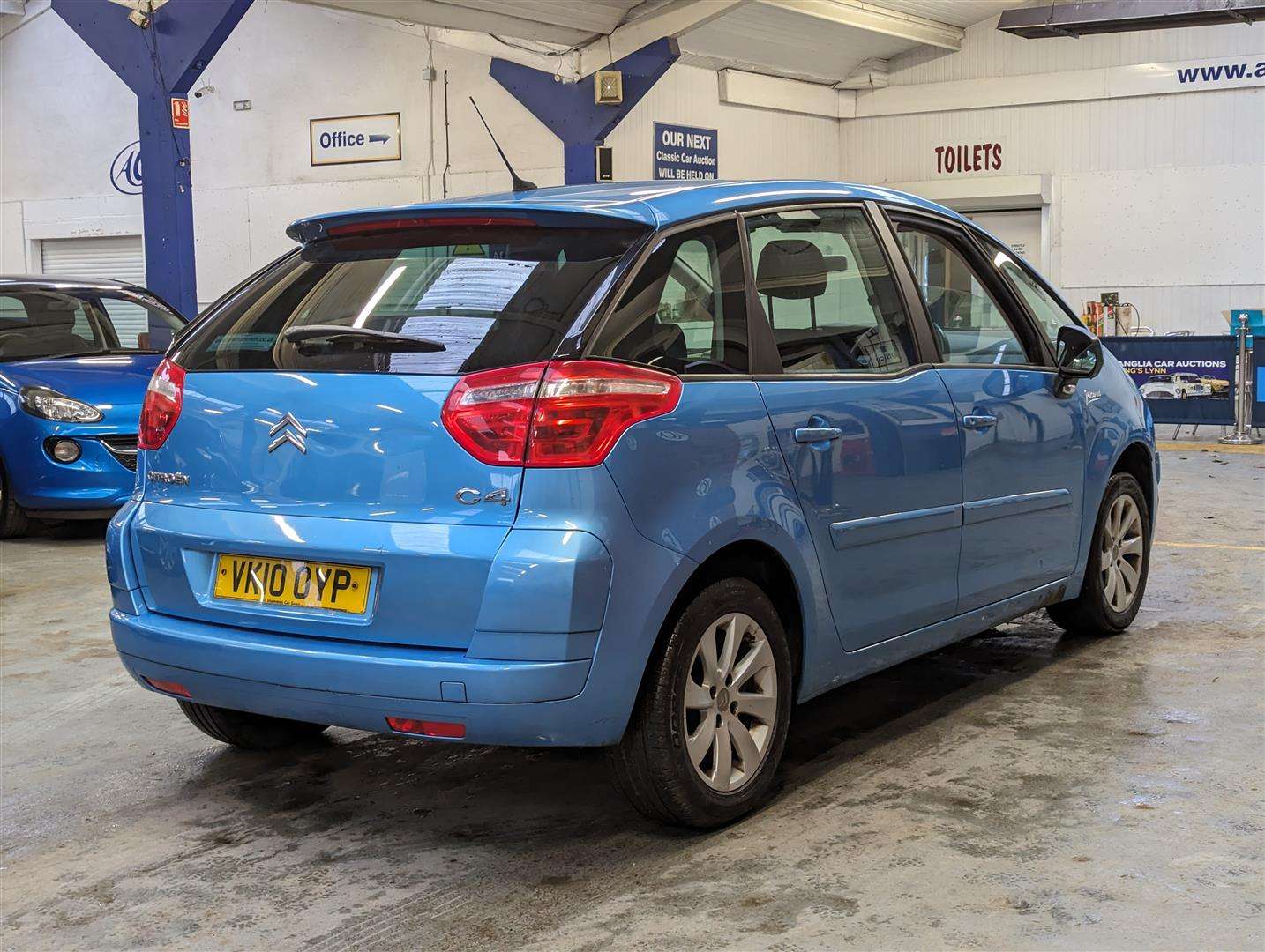 <p>2010 CITROEN C4 PICASSO VTR + HDI</p>