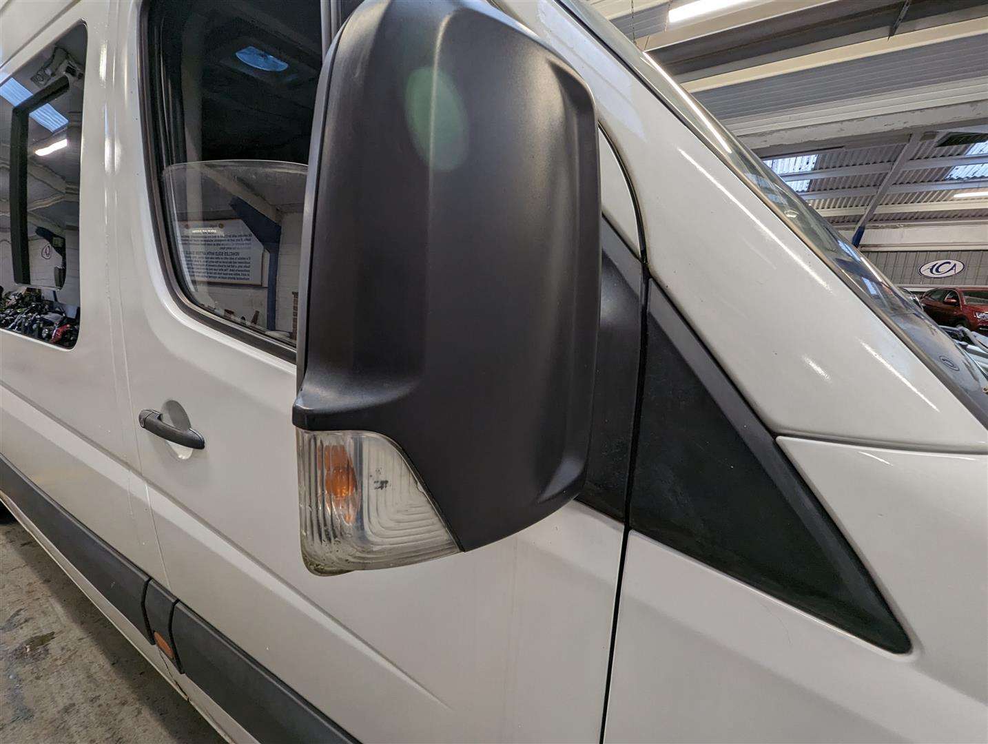 <p>2011 MERCEDES-BENZ SPRINTER 313 CDI</p>