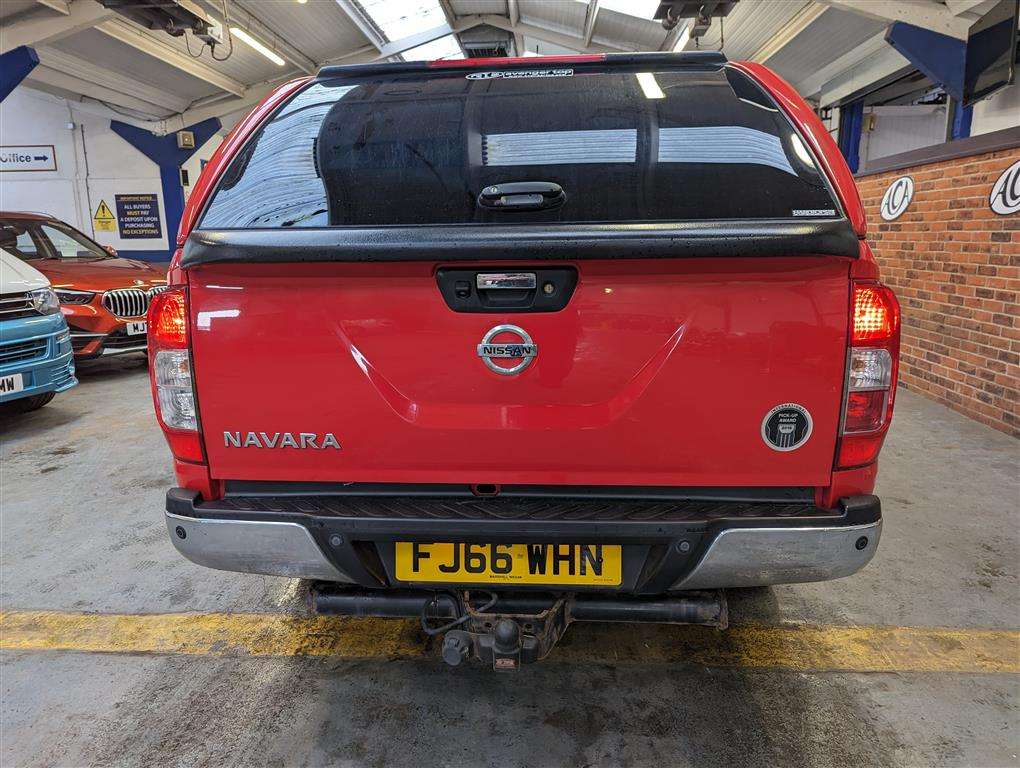 <p>2016 NISSAN NAVARA TEKNA DCI AUTO</p>