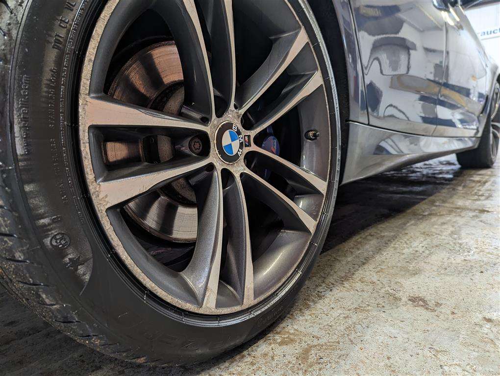 <p>2015 BMW 320D M SPORT GT AUTO</p>