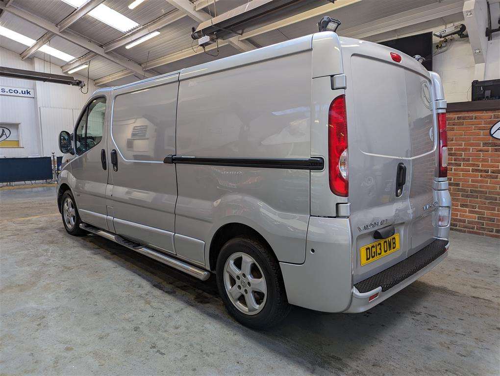 <p>2013 VAUXHALL VIVARO 2900 SPORTIVE CDTI</p>